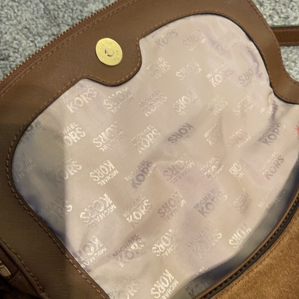 Michael Kors Suede shoulder bag - Picture 5 of 12